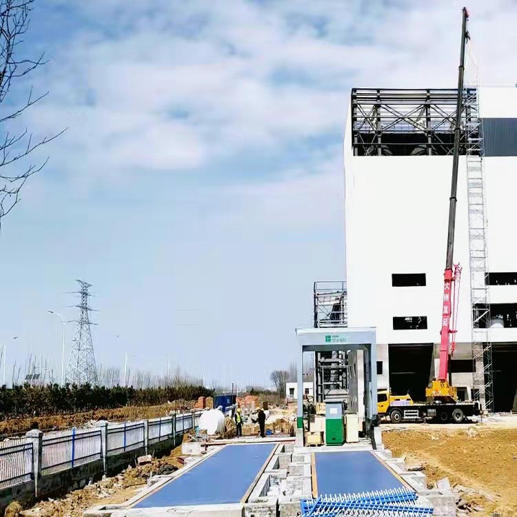 青島黃島區(qū)二臺150噸，100噸地磅案例現(xiàn)場